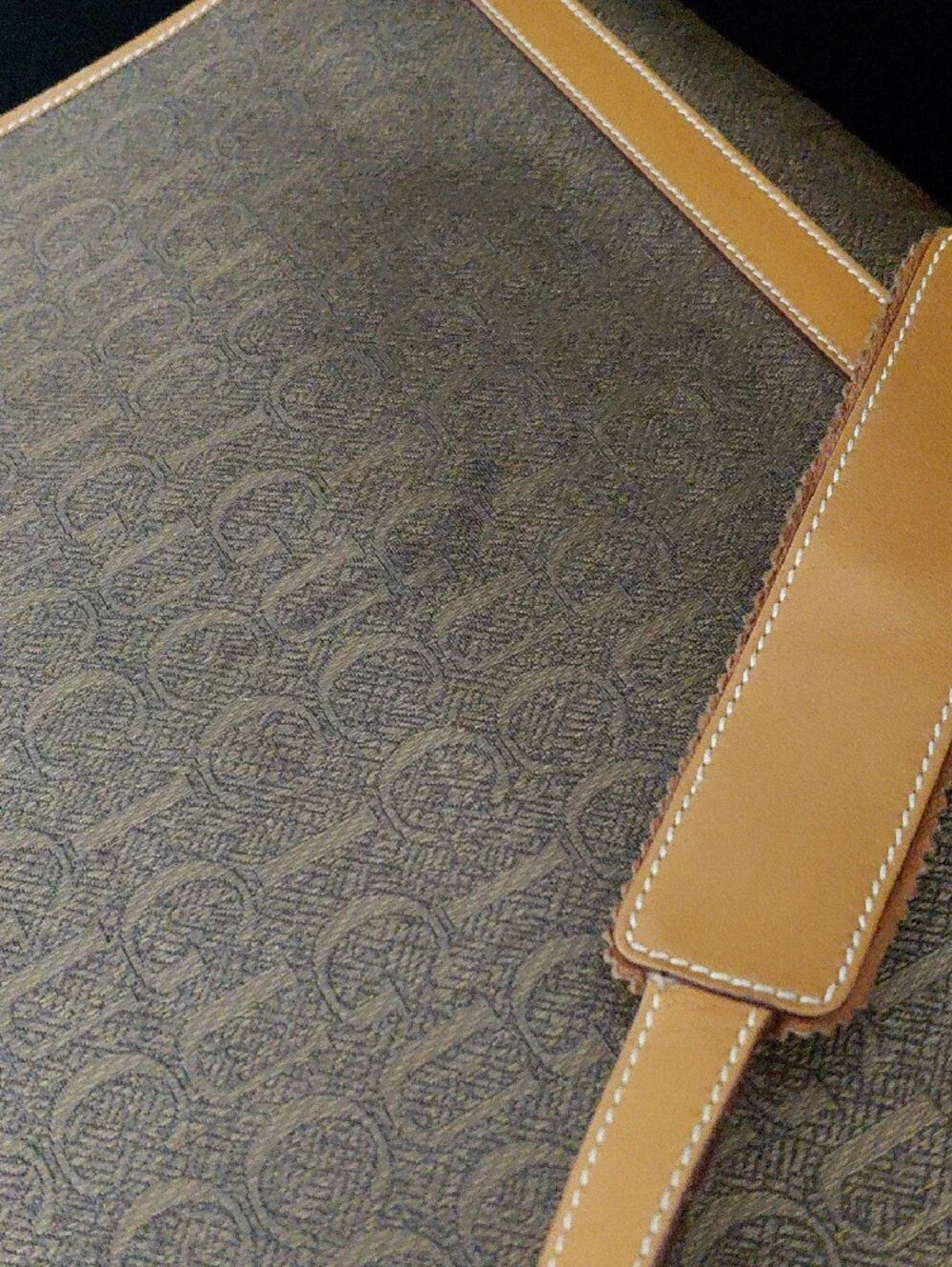 Vintage Gucci GG Monogram Laptop Messenger Unisex Bag Brown Leather Trim